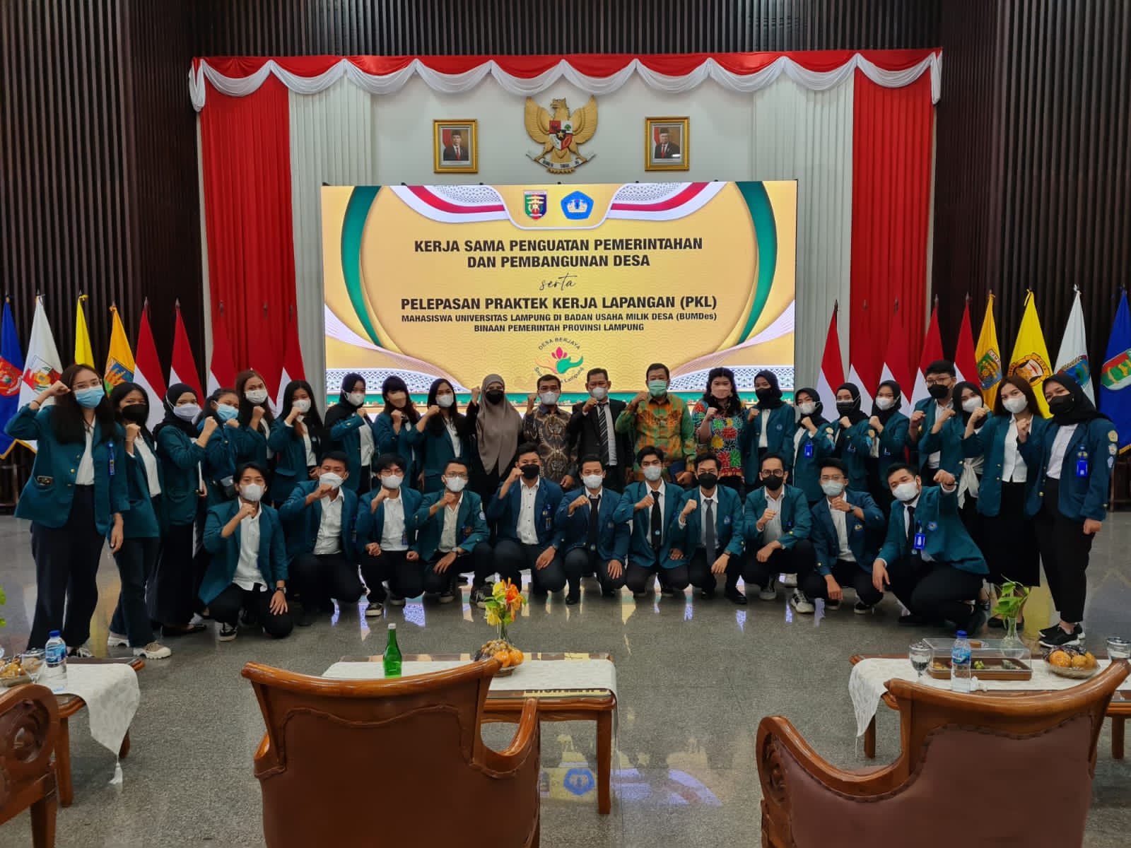 Foto kegiatan PKL ke BUMDes